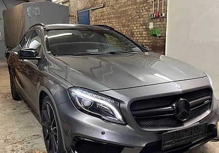 Mercedes-Benz GLA 45 AMG 4MATIC/Volleder/Pano/HK/Tüv