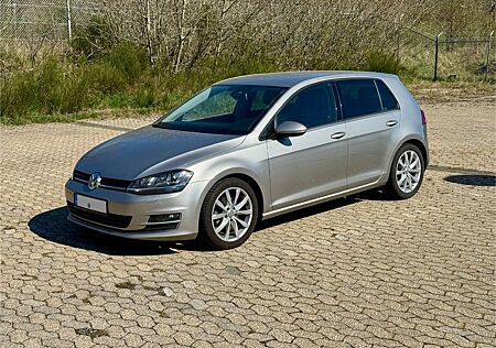 VW Golf Volkswagen Highline 1.4 TSI Alcantara,SHZ, AHK - TOP!