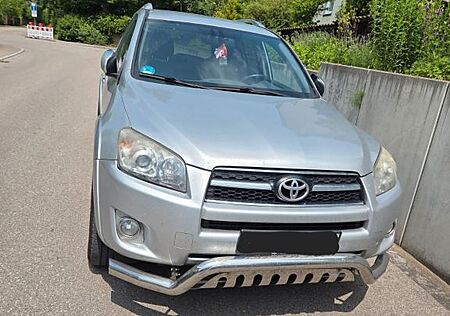 Toyota RAV 4 2,2-l-D-CAT 4x4 Executive Executive