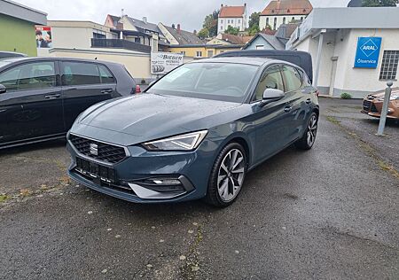 Seat Leon 1.5 eTSI 110 kW FR DSG Pano 18' Matrix ACC