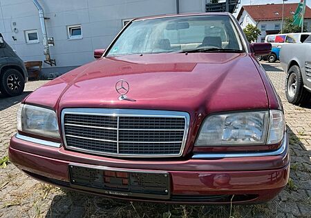 Mercedes-Benz C 180 ELEGANCE Elegance