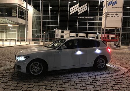 BMW 118i Advantage weiß, Automatik, Navi, Klima