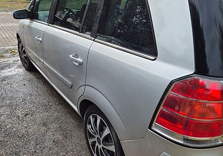 Opel Zafira 1.6 CNG -