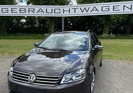 VW Passat Variant Volkswagen 2.0 BlueTDI Highline Variant ...