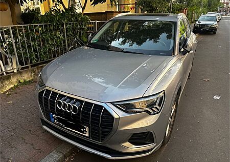 Audi Q3 35 TFSI S tronic -