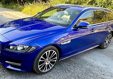 Jaguar XF 20d 180PS R-Sport Sportbrake Automatik R-...