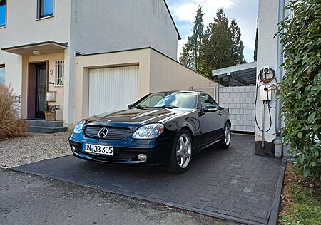 Mercedes-Benz SLK 200 - NEUER MOTOR - Kompressor -
