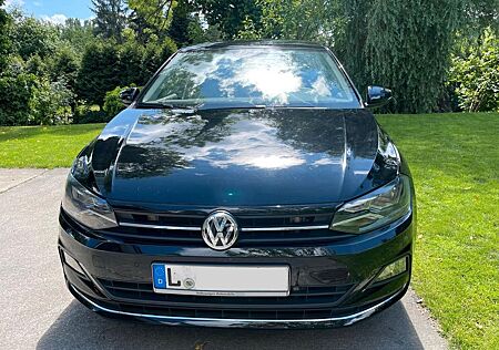 VW Polo Volkswagen HIGHLINE 116PS Automatik AHK Panorama Navi