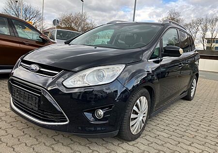 Ford Grand C-Max Titanium