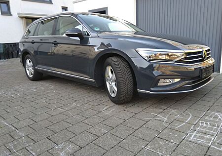VW Passat Variant Volkswagen 2.0 TDI SCR Business Variant ...