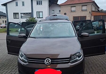 VW Touran Volkswagen 1.6 TDI -