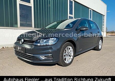 VW Golf Volkswagen VII Comfortline+PDC+Massage+Navi+ACC