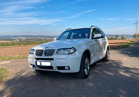 BMW X3 30dA xDr M-Sport AHK Navi Xenon Leder