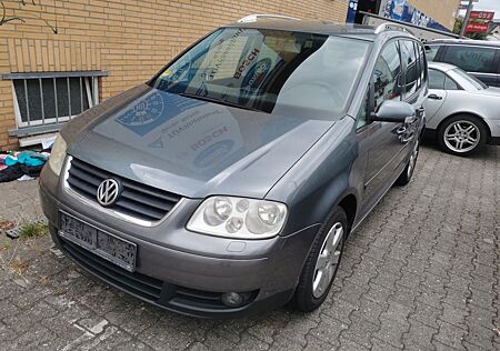VW Touran Volkswagen 1.9 TDI Basis Basis