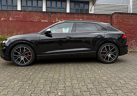 Audi SQ8 TDI quattro tiptronic -