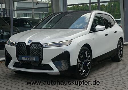 BMW iX M60 Sportpaket AHK°22"LASER°PANO°Massag°Bow&W