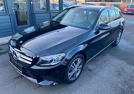Mercedes-Benz C 220 T d Avantgarde AHK/Panorama/LED