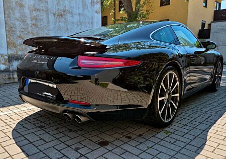 Porsche 991 Sportauspuff Panorama Sportsitze Acc