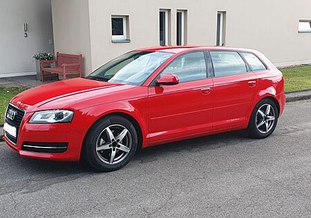 Audi A3 1.8 TFSI Sportback/1.Hand/Traumzustand!
