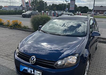 VW Golf Volkswagen 1.6 TDI Variant
