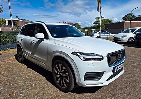 Volvo XC 90 XC90 Momentum Pro AWD
