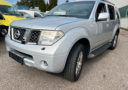 Nissan Pathfinder 2.5 dCi Premium