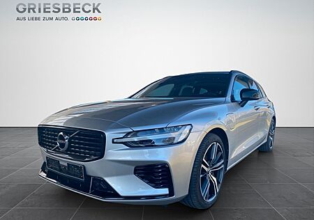 Volvo V60 Kombi T6 Plus Dark Recharge AHK,Kamera