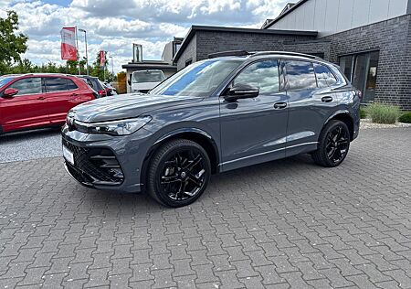 VW Tiguan Volkswagen 2.0 TDI 4Mot R-Line Pano HUD Matrix AHK