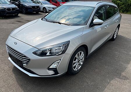 Ford Focus 1.5TDCI Cool & Connect Navi PDC DPF neu !