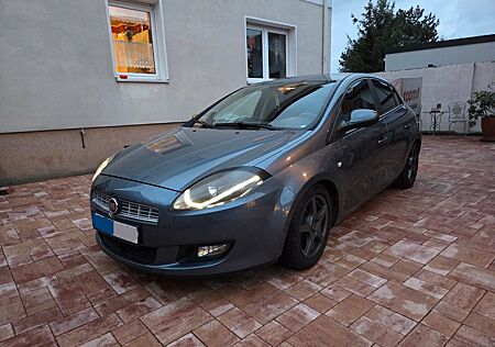 Fiat Bravo gebraucht kaufen Fiat Bravo 1.9 Multijet 8V Dynamic 88kW Dynamic