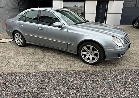 Mercedes-Benz E 320 CDI 4MATIC ELEGANCE Luftfahrwerk