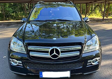 Mercedes-Benz GL 450 4MATIC -