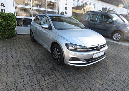 VW Polo Volkswagen VI Active / KLIMAAUTOMATIK /N AVI / I-HAND