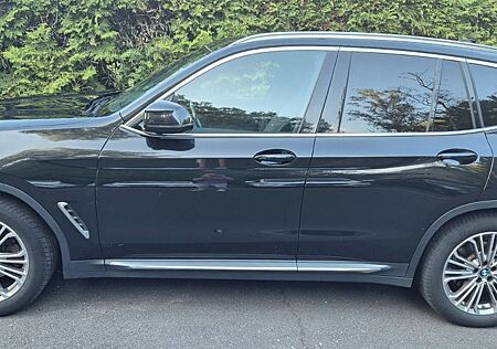 BMW X3 xDrive20d Luxury Line AT Luxury Line