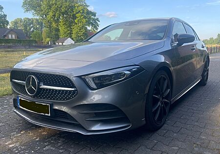 Mercedes-Benz A 250 AMG-Line | *Top-Ausstattung*