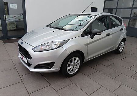 Ford Fiesta 1.5 Ambiente Klima/Servo/CD/Start-Stop