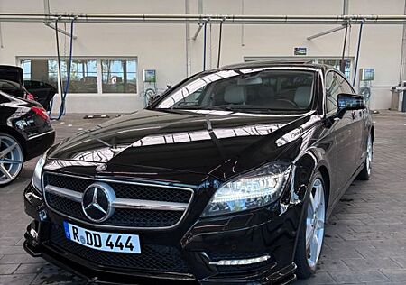Mercedes-Benz CLS 350 CDI -AMG Paket