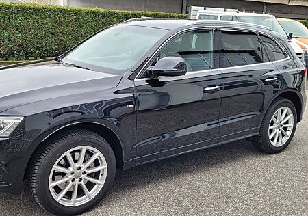 Audi Q5 3.0 TDI S tronic quattro -