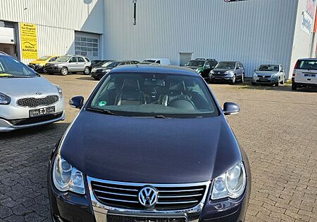 VW Eos gebraucht kaufen VW Eos Volkswagen 2.0i Individual TÜV 7.26 LEDER PANO KLIMAAUT