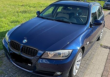 BMW 325i xDrive Touring