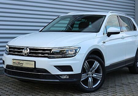 VW Tiguan Volkswagen Highline Std.-Hzg/AHZV/LED/NAVI . . .