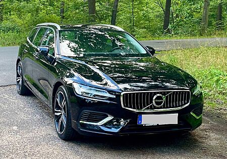 Volvo V60 T6 Recharge AWD Geartr. Inscript. Expres...