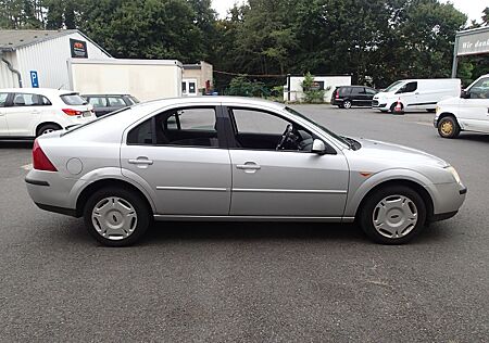 Ford Mondeo 1.8 Ghia Klima TÜV 05/2026