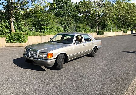 Mercedes-Benz S 420 W126 V8 Oldtimer