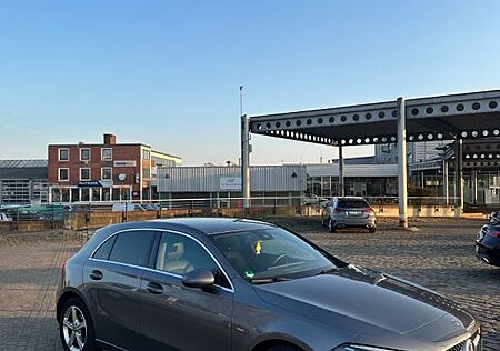 Mercedes-Benz A 180 PEAK Edition PEAK Edition