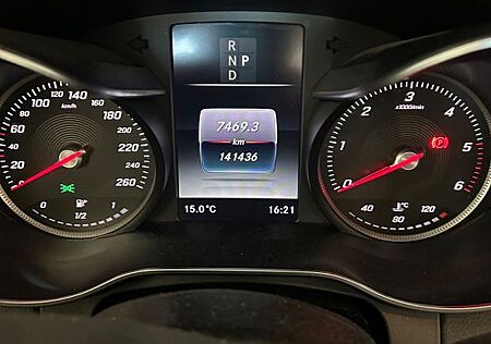 Mercedes-Benz C 220 Blu Tec 9 tronic Avangard