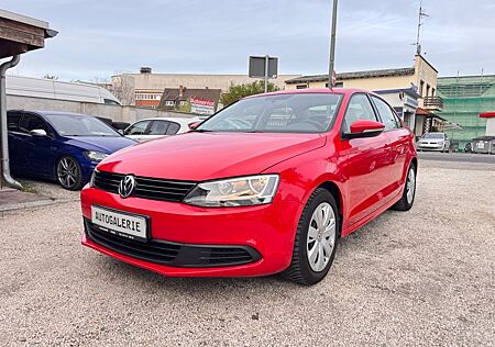 VW Jetta Volkswagen VI Trendline BMT 1.Hand-Klima&Schiebedach!