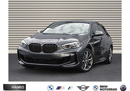 BMW M135i xDrive A