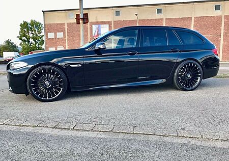 BMW 530d Touring M Paket 20 Zoll AHK Head up Display