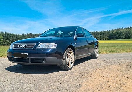 Audi A6 2.4 quattro